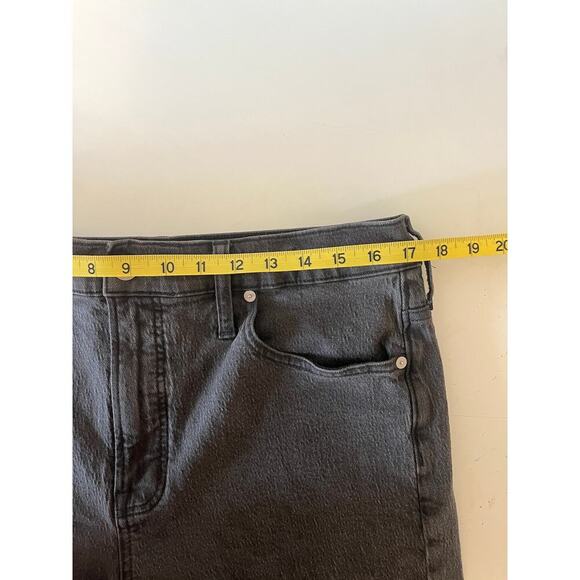 Madewell Perfect Vintage Jean in Lunar Wash - Picture 8 of 11